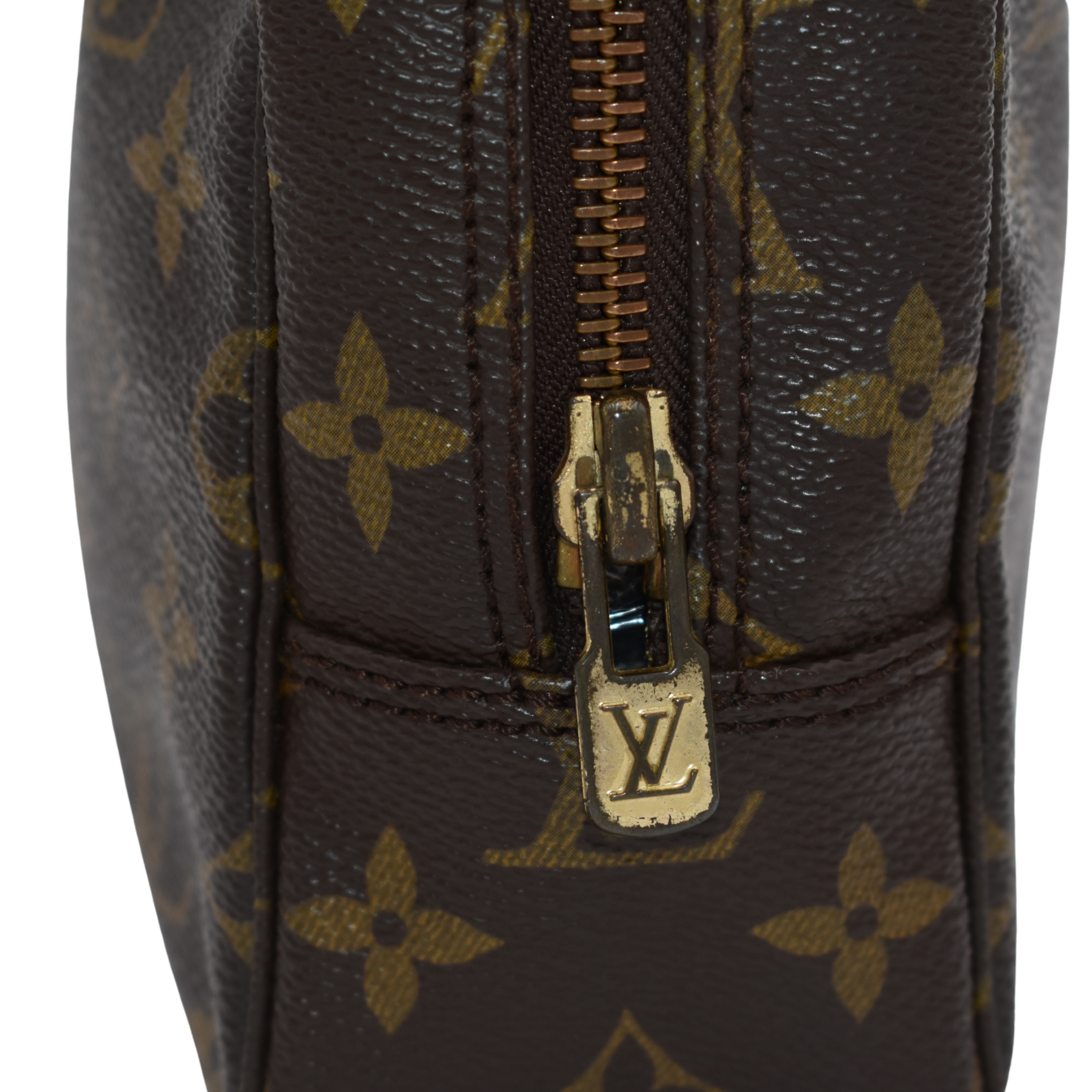 Monogram Trousse 23