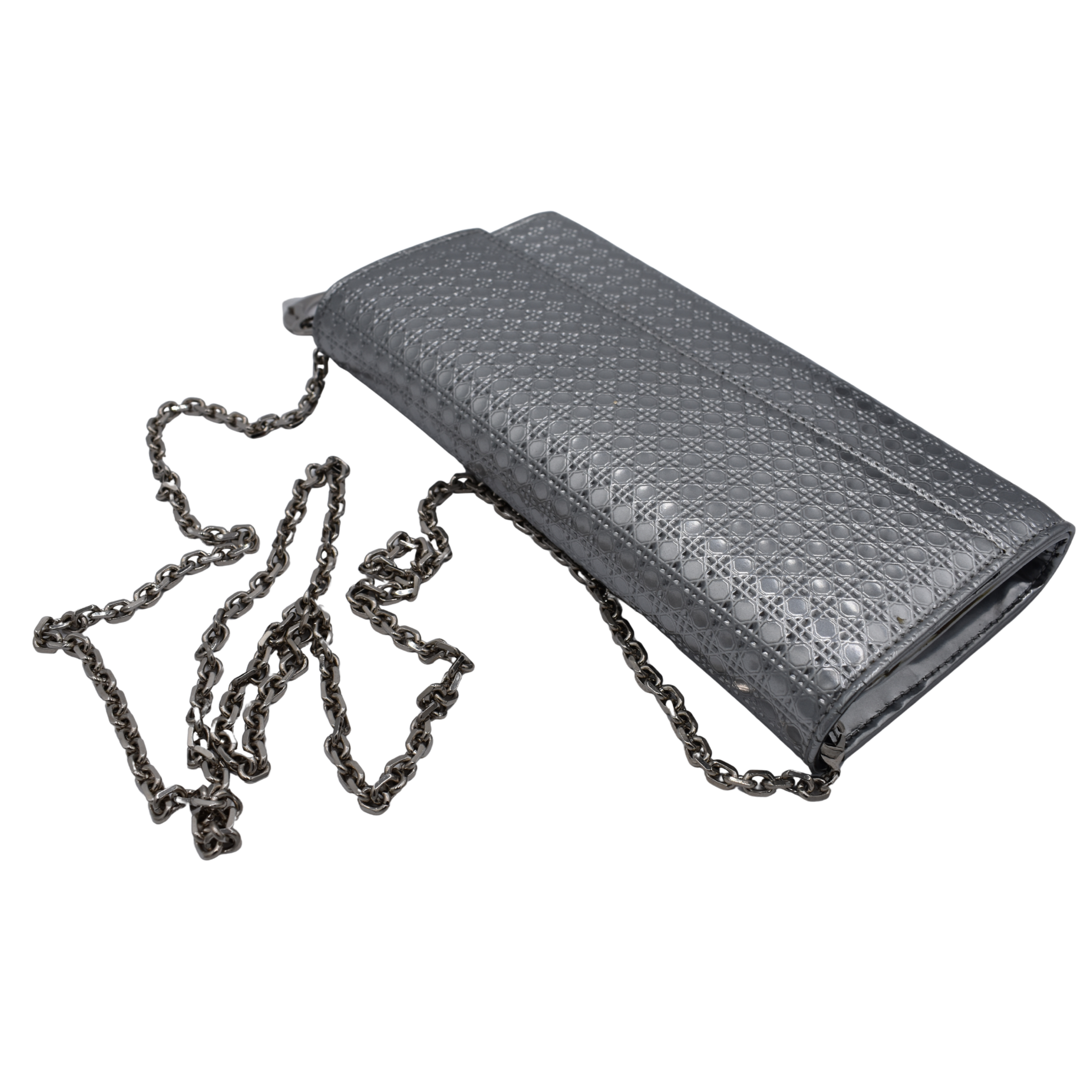 Metallic Silver Micro Cannage Croisiere Chain Wallet