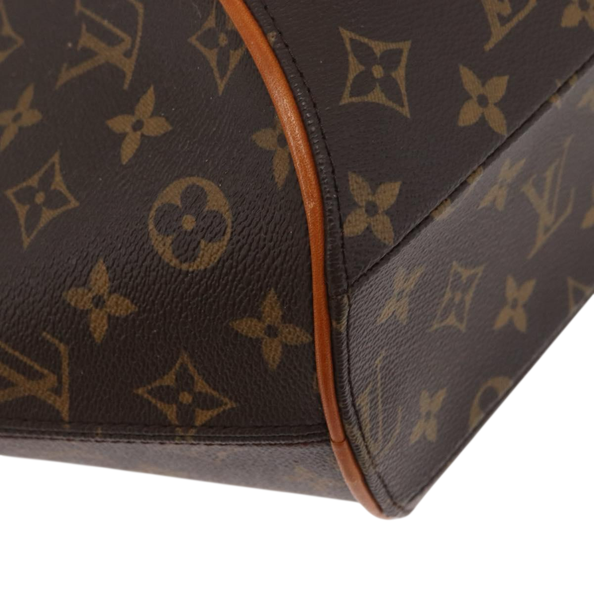 Monogram Ellipse MM