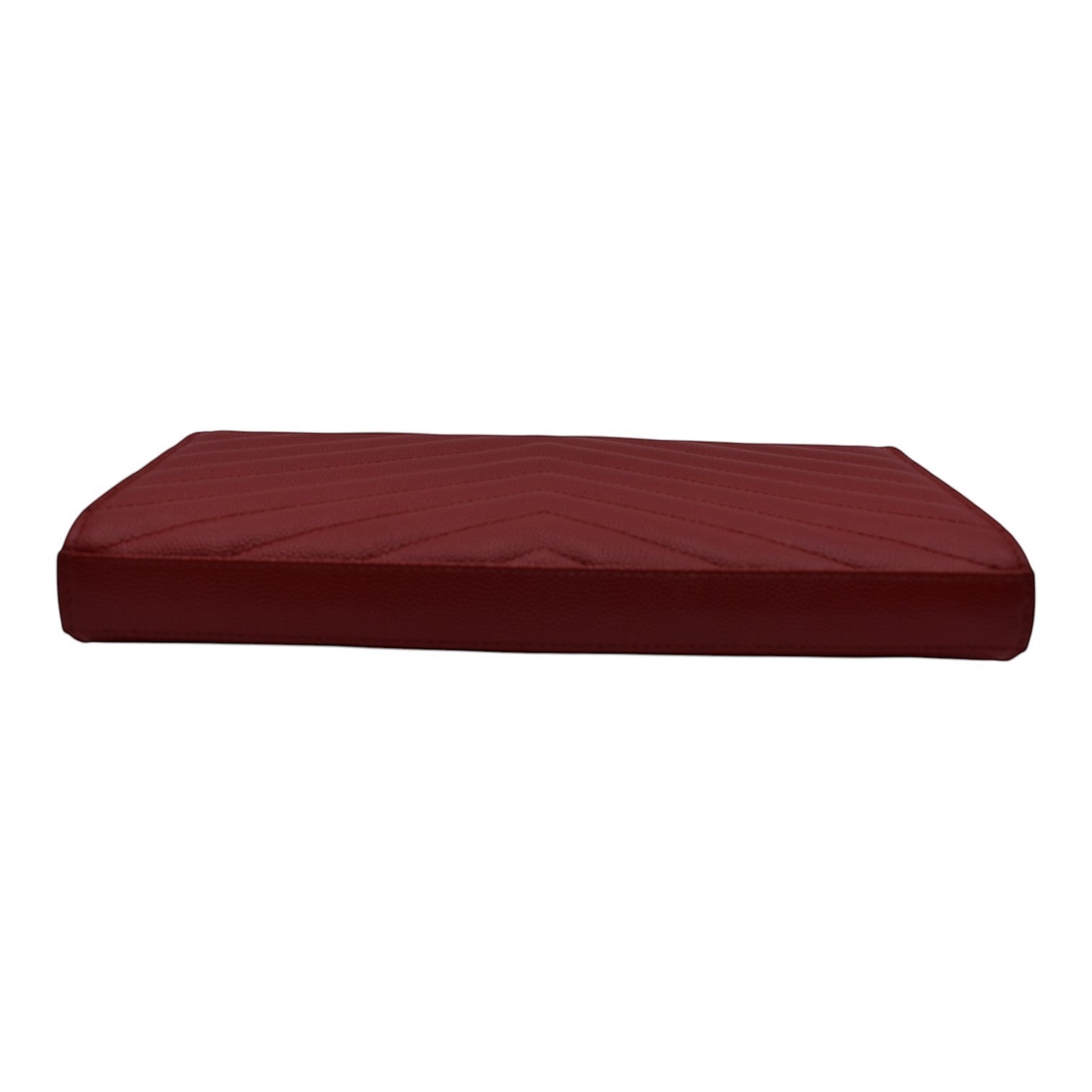 Soldi Yves Saint Laurent red leather Cassandre Chevron Wallet on Chain with chevron quilting and flap closure.