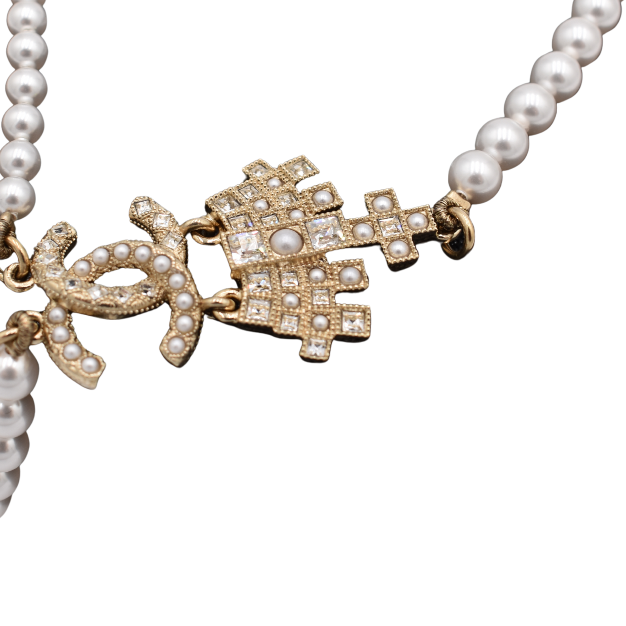 Faux Pearl & Strass Crown Necklace