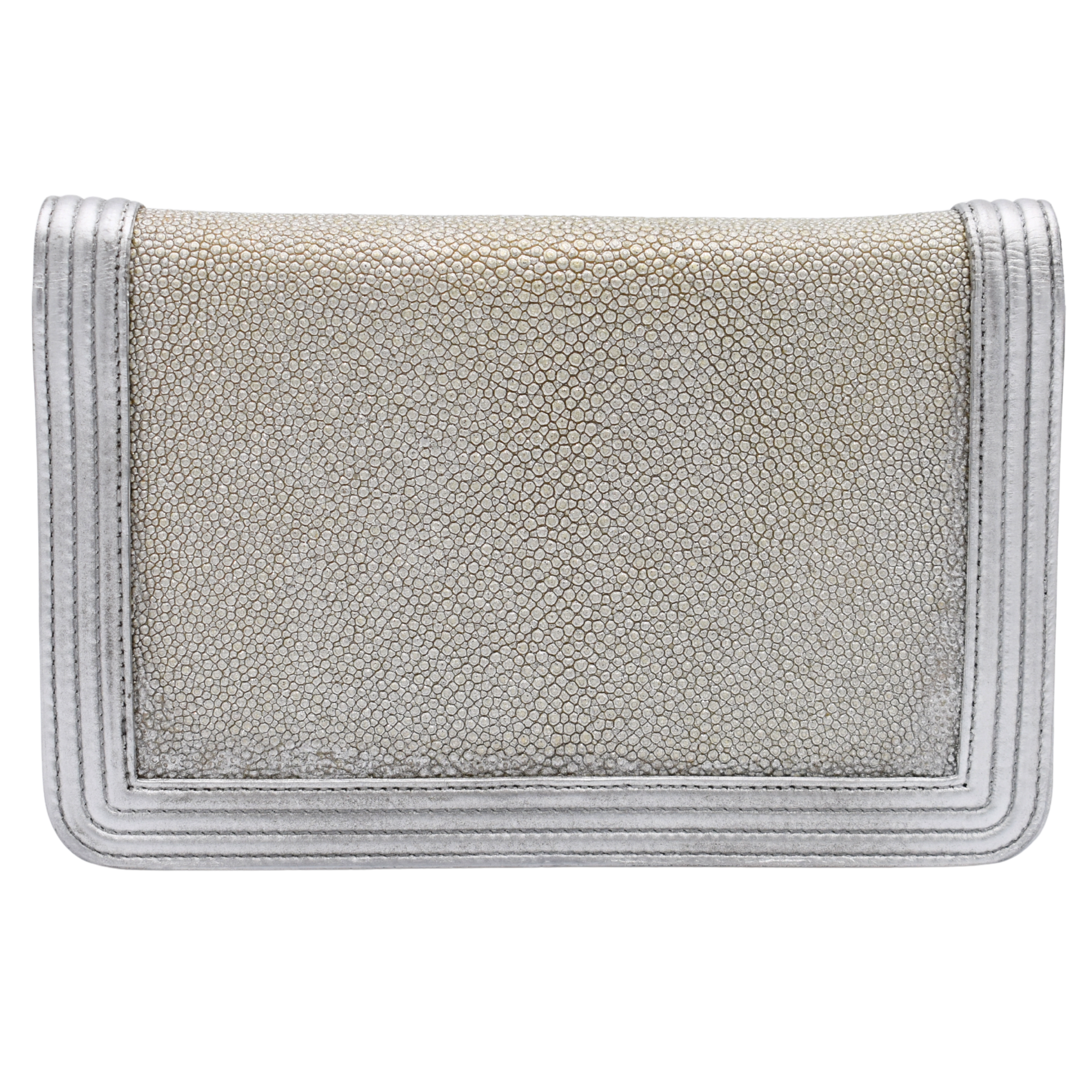 Metallic Silver Stingray Boy Wallet on Chain