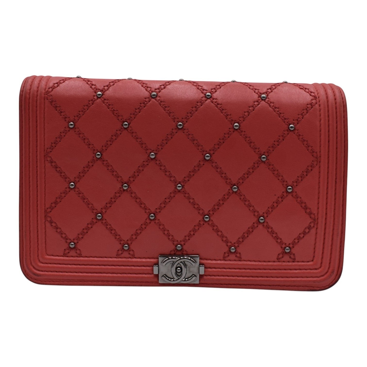 Soldi red leather quilted wallet on chain with silver grommets and CC logo clasp.